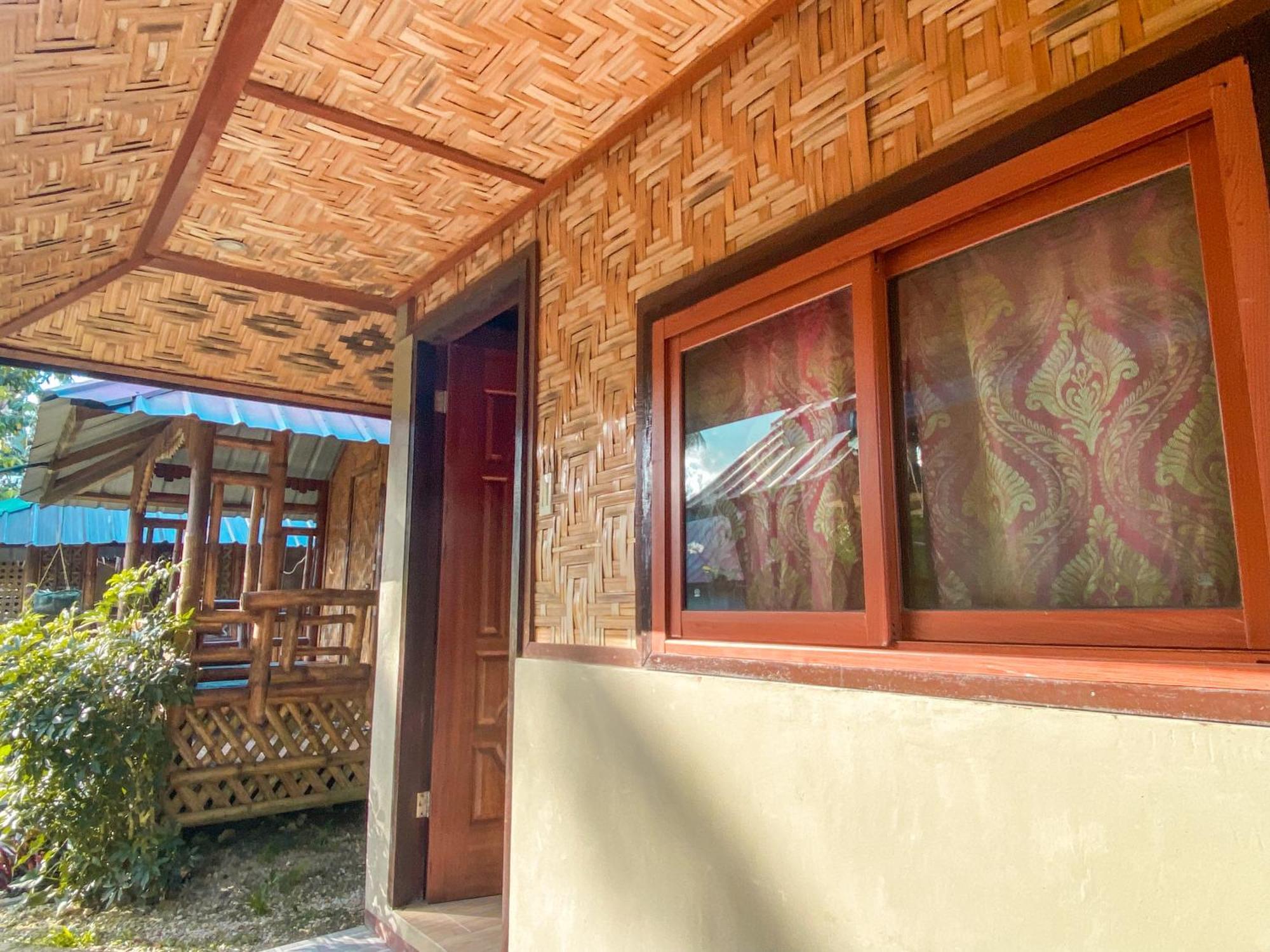 Eashantis Place San Vicente  Ngoại thất bức ảnh