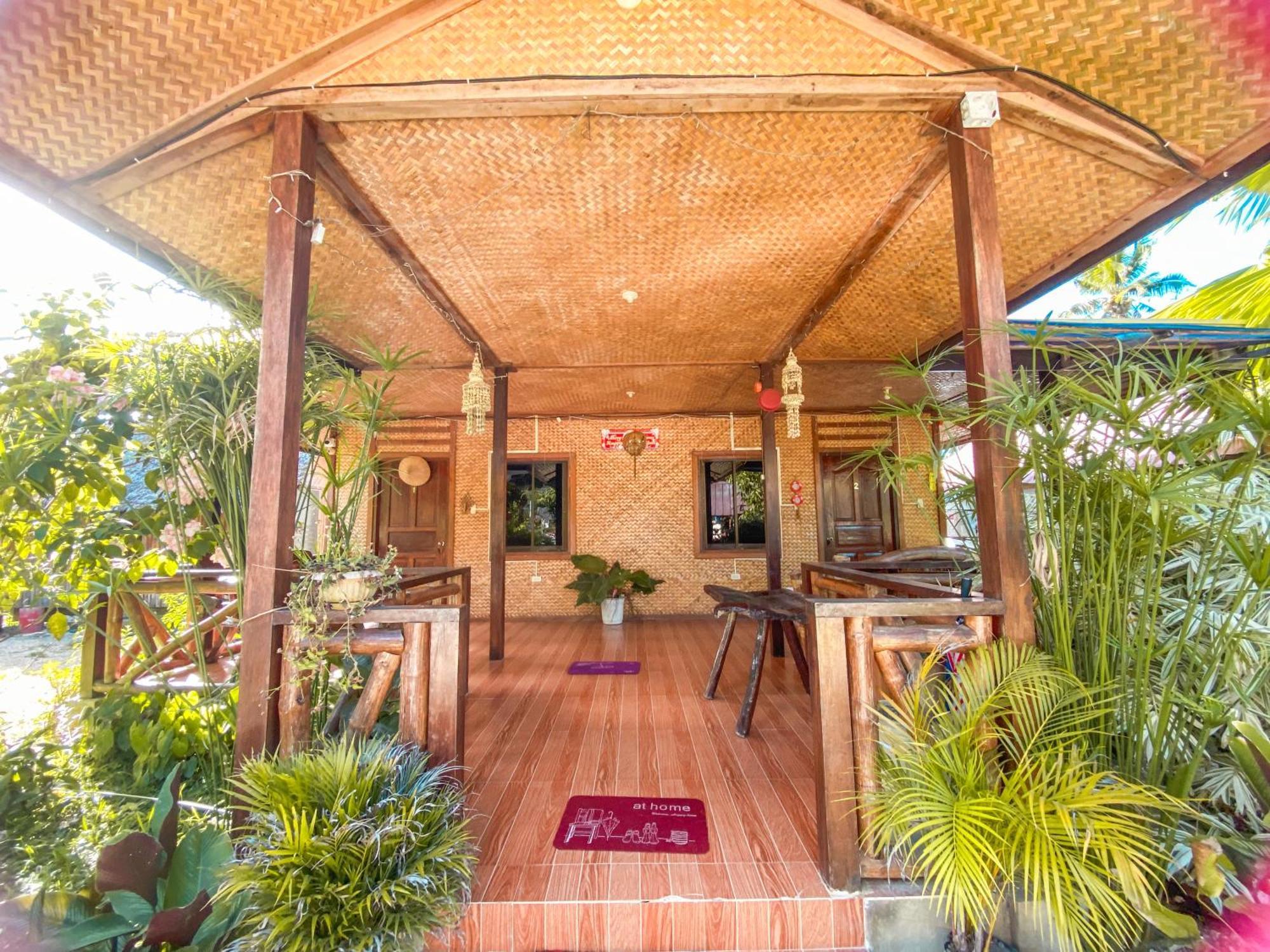 Eashantis Place San Vicente  Ngoại thất bức ảnh